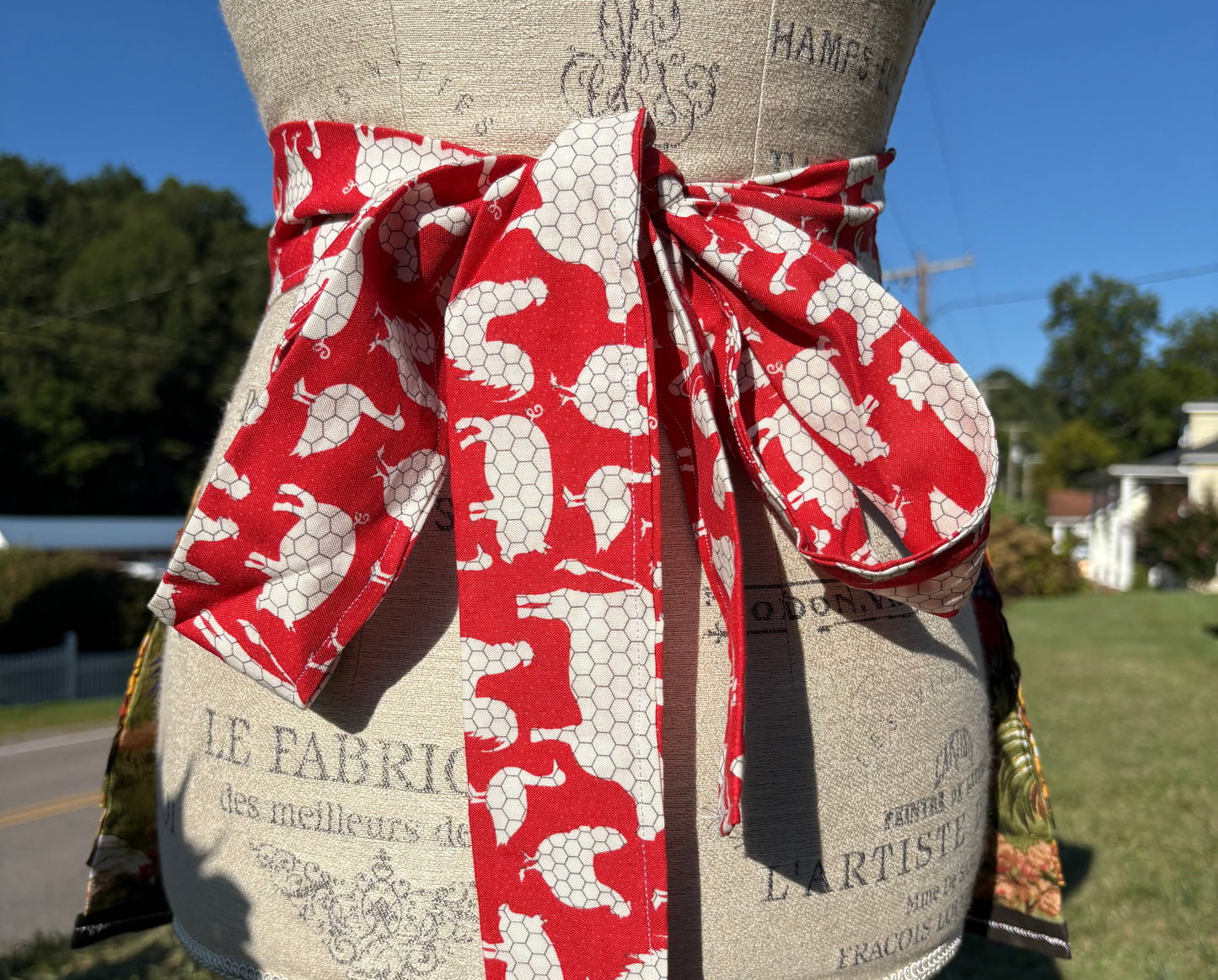 Farm Hen Half Apron