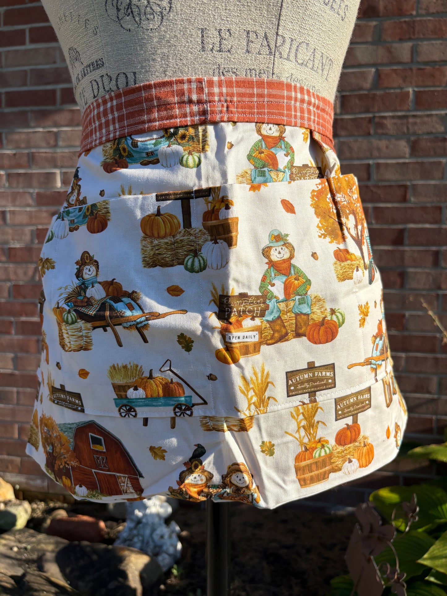Pumpkin Patch Half Apron